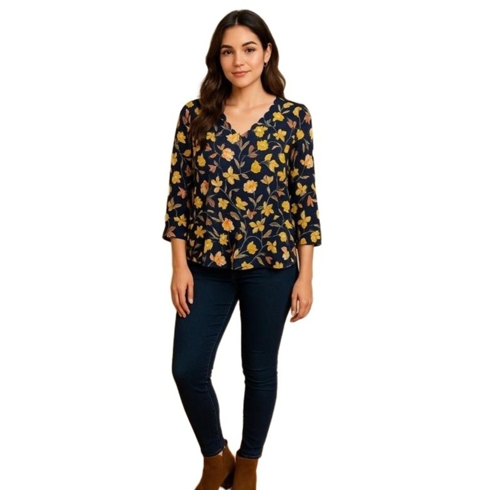 Nine Britton Blouse Women's M Navy Floral Scalloped V-Neck Spring Casual Office
